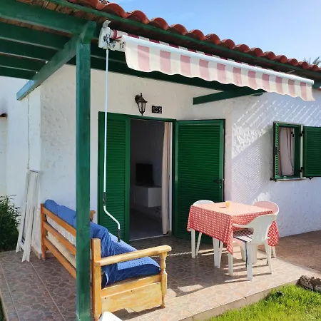 Сasa de vacaciones Bungalow Next To Yumbo Center *
